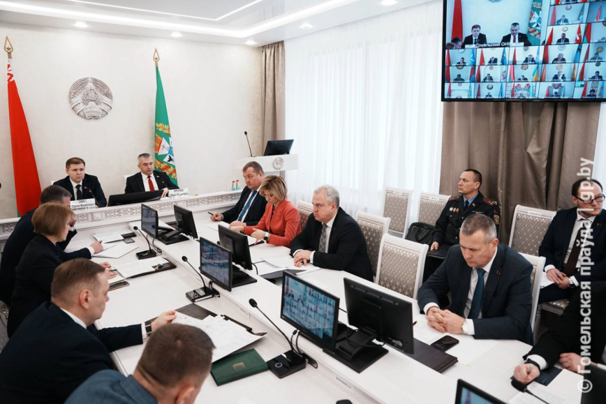 На заседании облисполкома рассмотрели тему профилактики наркомании и демографическую ситуацию в регионе