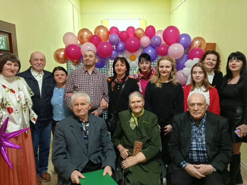 Вечер встреч "Про любовь, весну и красоту"