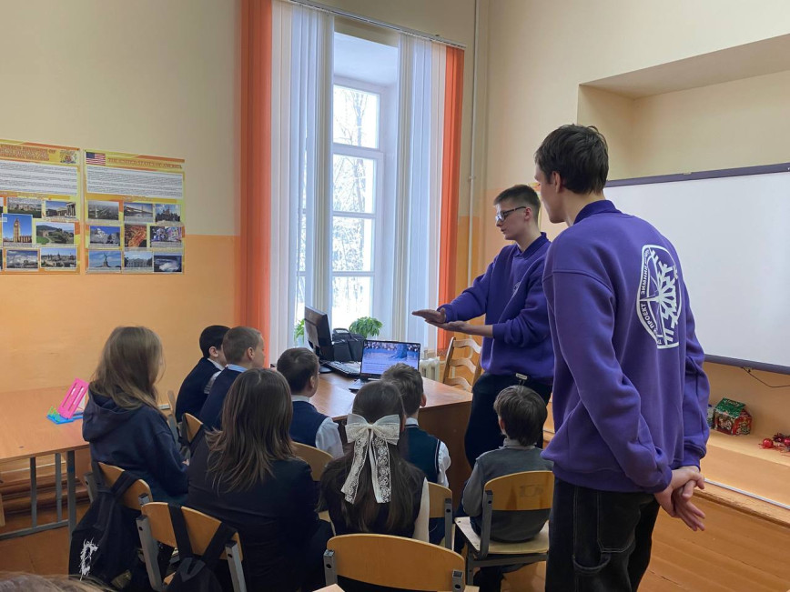 На Лоевщине дан старт Республиканскому патриотическому трудовому проекту "Зимний маршрут"