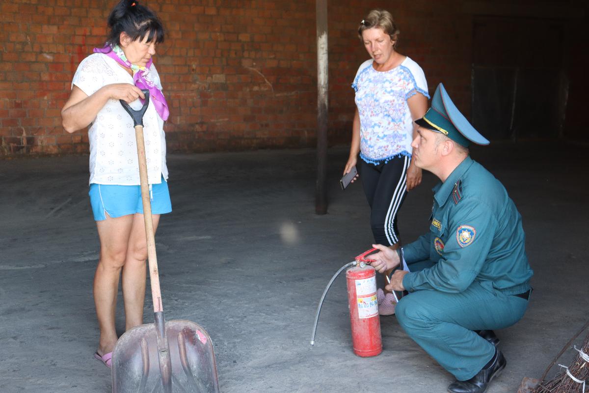 Защита урожая на особом контроле спасателей