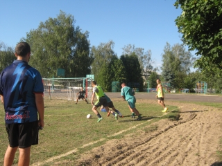 Все на футбол! 