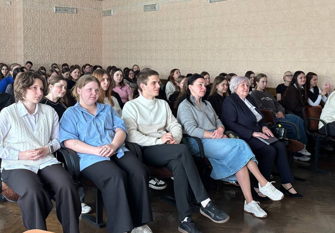 Физическая и нравственная культура девушки и юноши - залог родительства и крепкой семьи