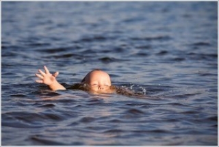 Будьте осторожны на воде!