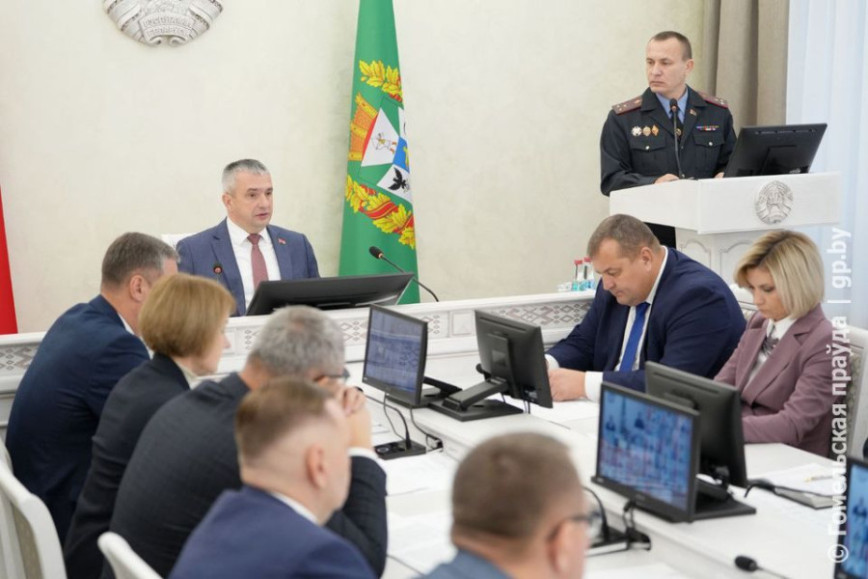 На пасяджэнні аблвыканкама абмеркавалі меры процідзеяння злачынствам супраць палавой недатыкальнасці