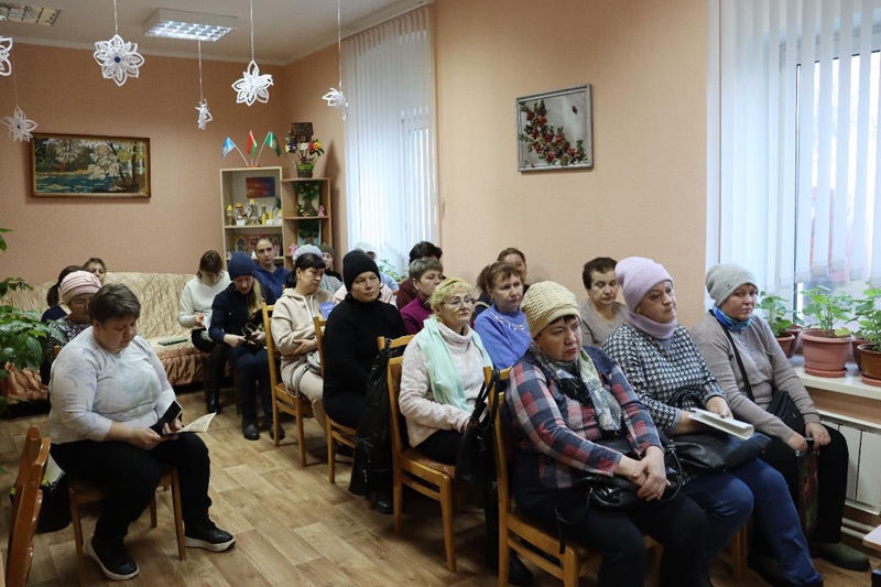 Школа социального работника
